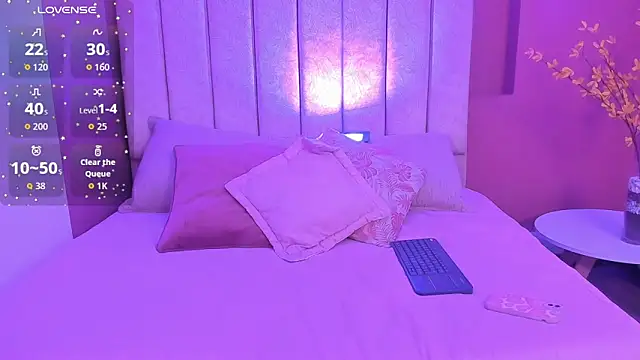 Kittyy patitas suaves online show from 20, 11, 2025