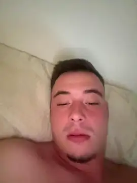 Snapshot of Carlostosssss chatting on 5, 11, 2025 Carlostosssss online show from 5, 11, 2025