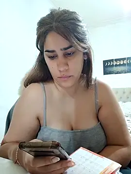 Snapshot of nahiarabiel33 chatting on 7, 11, 2025 nahiarabiel33 online show from 7, 11, 2025