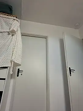 inamx69x online show from 18, 11, 2025