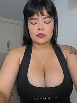 Snapshot of annie__20 chatting on 3, 12, 2025 annie 20 online show from 3, 12, 2025