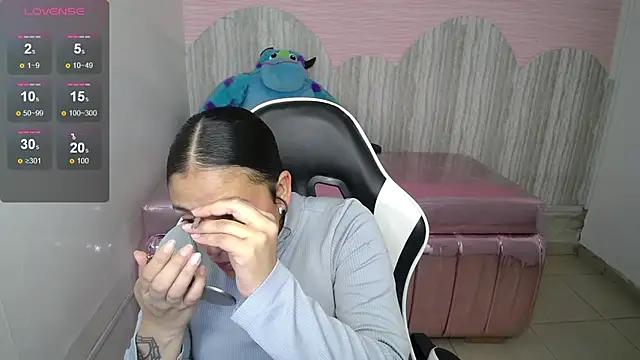 Snapshot of tamara_brown_t chatting on 24, 11, 2025 tamara brown t online show from 24, 11, 2025