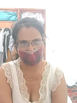 sanjana077 online show from 1, 4, 2026