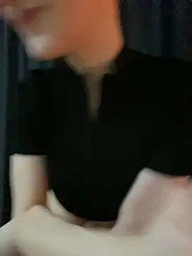 Snapshot of shrie_beverly00 chatting on 27, 11, 2025 shrie beverly00 online show from 27, 11, 2025