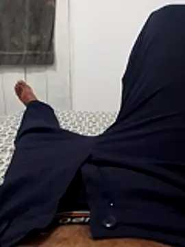 Snapshot of 20cmmg chatting on 24, 11, 2025 20cmmg online show from 24, 11, 2025