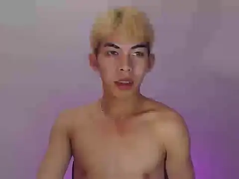Urhotsilverboy online show from 12, 6, 2026