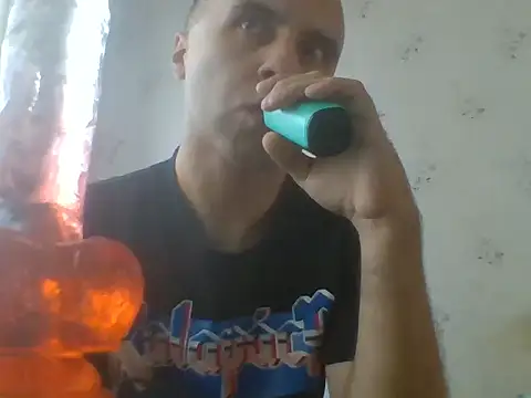 Snapshot of Kreol69 chatting on 6, 11, 2025 Kreol69 online show from 6, 11, 2025