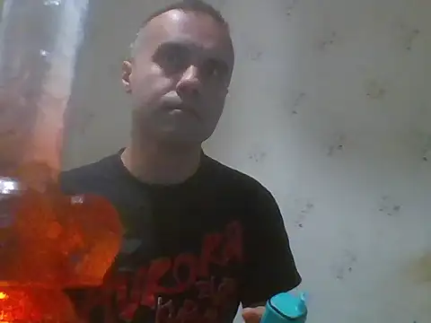 Snapshot of Kreol69 chatting on 6, 11, 2025 Kreol69 online show from 6, 11, 2025