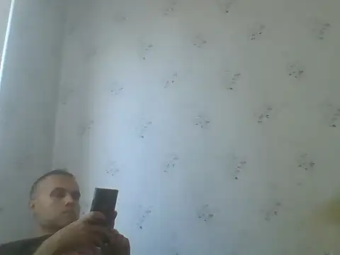 Snapshot of Kreol69 chatting on 7, 11, 2025 Kreol69 online show from 7, 11, 2025