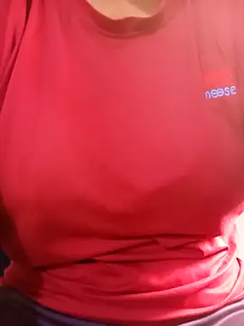 Snapshot of Rihasna chatting on 8, 11, 2025 Rihasna online show from 8, 11, 2025