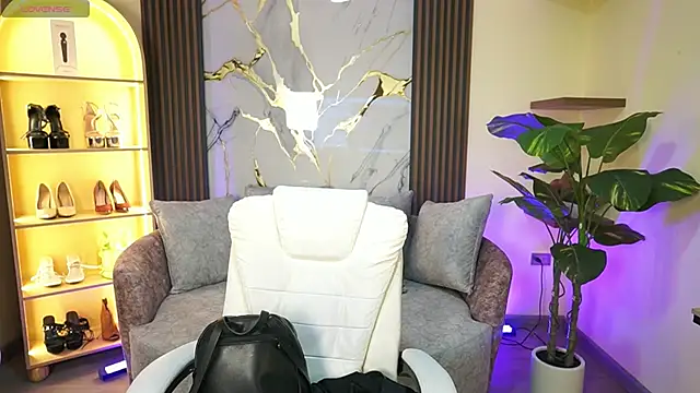 TessaaFox online show from 17, 2, 2026