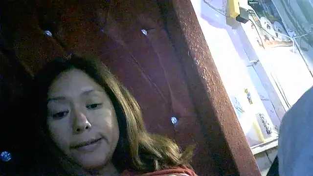 Snapshot of Zulreyna chatting on 10, 5, 2026 Zulreyna online show from 10, 5, 2026