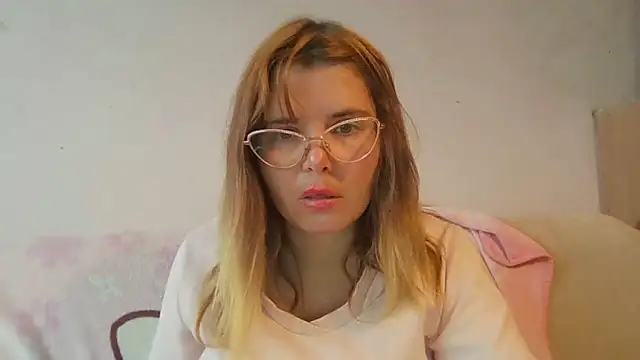 HornyElena online show from 2, 12, 2025