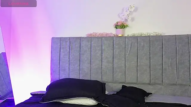 CurvyRosse  online show from 18, 1, 2026