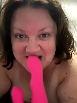 RealWoman84 online show from 19, 11, 2025