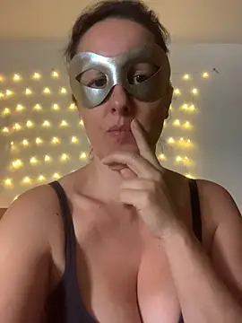 massagistahotbrunette online show from 5, 6, 2026