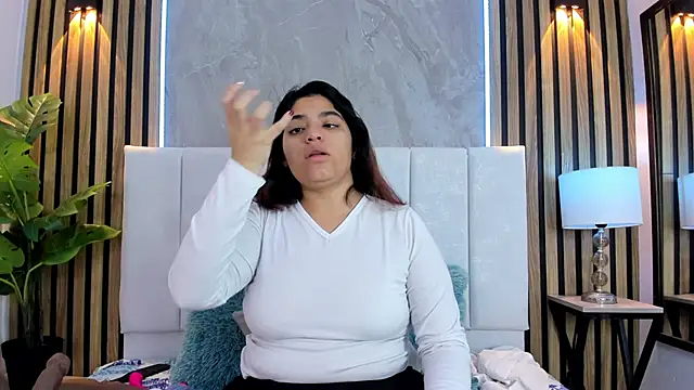 Carlotta de velour online show from 10, 1, 2026