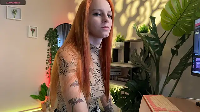 KatePalmers online show from 10, 11, 2025