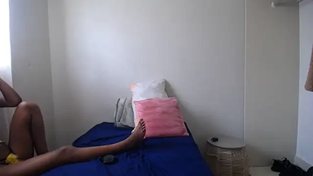 SexySlimMelanin online show from 30, 11, 2025