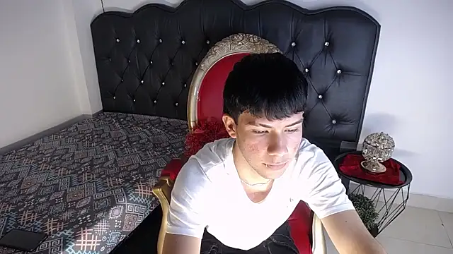 Snapshot of Danny_Rossy chatting on 10, 11, 2025 Danny Rossy online show from 10, 11, 2025