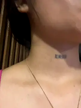  vaiolet owo online show from 9, 11, 2025