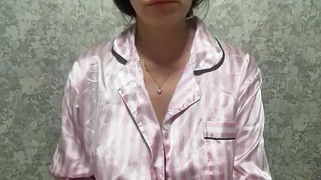 Angelinaa19 online show from 8, 4, 2026