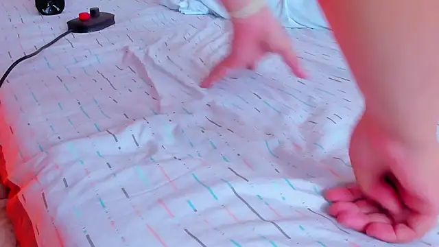 Snapshot of Brenda-Rosse chatting on 26, 11, 2025 Brenda-Rosse online show from 26, 11, 2025