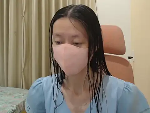 Lil-Cherries online show from 7, 1, 2026