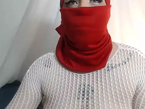 Snapshot of Lailahadi chatting on 18, 11, 2025 Lailahadi online show from 18, 11, 2025