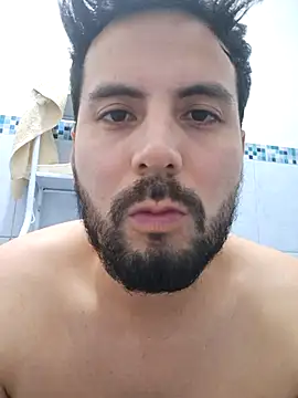 Snapshot of Delgado-34 chatting on 8, 11, 2025 Delgado-34 online show from 8, 11, 2025