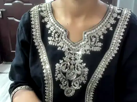 Snapshot of Cute-alishaa chatting on 16, 12, 2025 Cute-alishaa online show from 16, 12, 2025