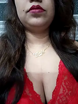 Snapshot of sadiya56803 chatting on 18, 11, 2025 sadiya56803 online show from 18, 11, 2025