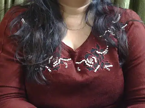 Snapshot of Miss_Eira chatting on 24, 11, 2025 Miss Eira online show from 24, 11, 2025
