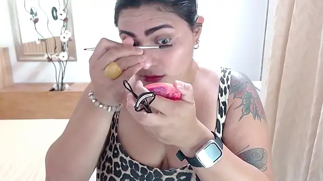 Snapshot of MariaVex chatting on 10, 1, 2026 MariaVex online show from 10, 1, 2026