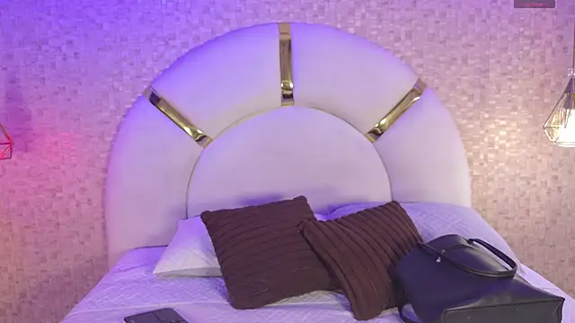 aria sm online show from 19, 11, 2025