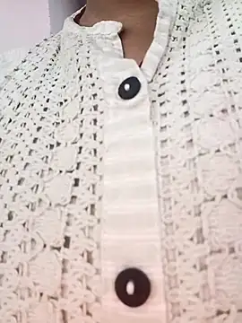 Snapshot of NEETU34 chatting on 15, 11, 2025 NEETU34 online show from 15, 11, 2025