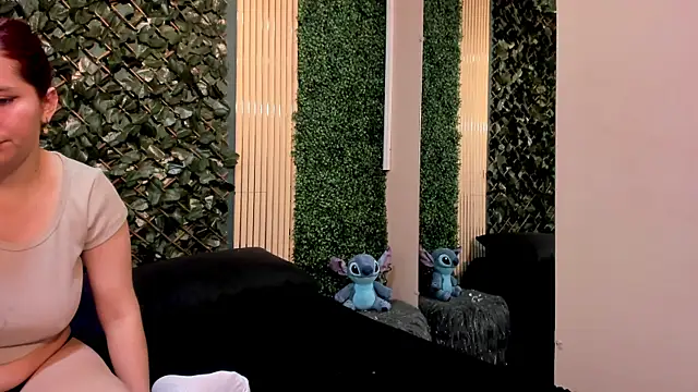 Snapshot of Lucy_and_Karoline chatting on 18, 11, 2025 Lucy and Karoline online show from 18, 11, 2025