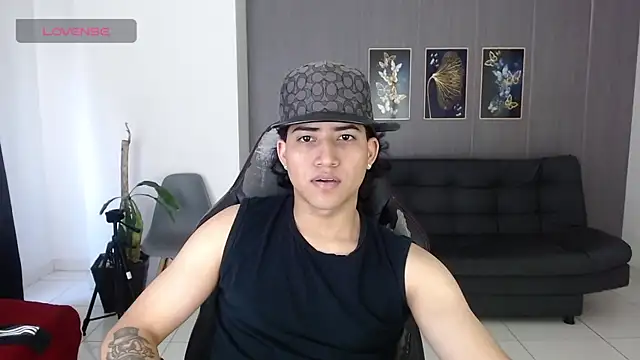 Snapshot of jeipyhot_21_ chatting on 7, 11, 2025 jeipyhot 21 online show from 7, 11, 2025