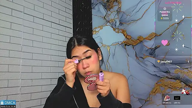 sofia sstonee  online show from 19, 1, 2026