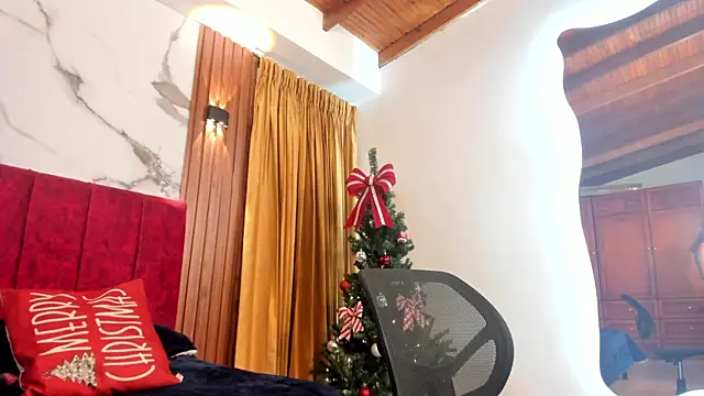 Snapshot of hailey-frost chatting on 16, 12, 2025 hailey-frost online show from 16, 12, 2025