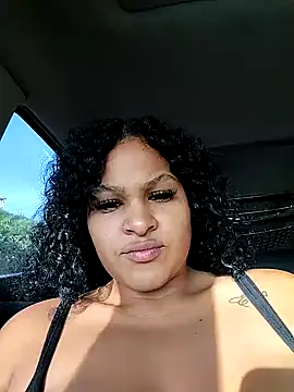 Snapshot of Valen_Artu chatting on 11, 11, 2025 Valen Artu online show from 11, 11, 2025