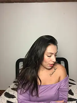 Snapshot of Vianca_Costt chatting on 3, 7, 2026 Vianca Costt online show from 3, 7, 2026