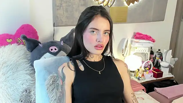 Snapshot of Angeline_smith1 chatting on 20, 11, 2025 Angeline smith1 online show from 20, 11, 2025