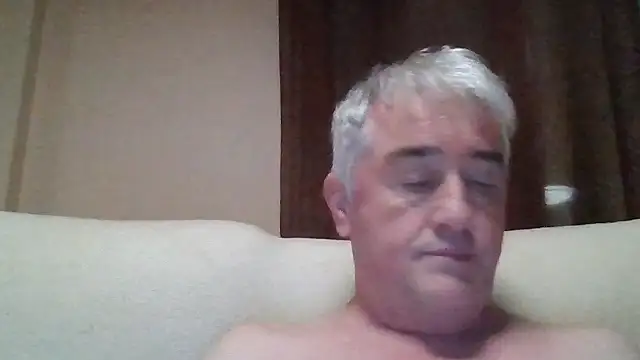 Snapshot of Cumlover5534 chatting on 18, 10, 2025 Cumlover5534 online show from 18, 10, 2025