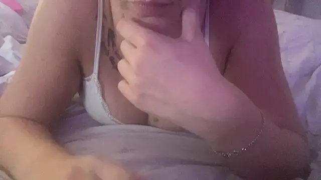 chanlauren234 online show from 10, 6, 2026