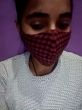 Snapshot of Raatki_Pari chatting on 13, 11, 2025 Raatki Pari online show from 13, 11, 2025