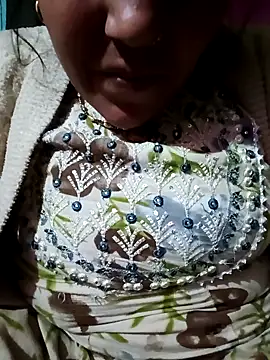 Snapshot of Rajni_hot83 chatting on 5, 12, 2025 Rajni hot83 online show from 5, 12, 2025