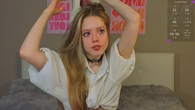 TiffinyMergist online show from 6, 1, 2026