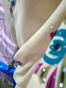 Snapshot of Honeya96 chatting on 30, 11, 2025 Honeya96 online show from 30, 11, 2025