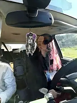 MickNanaa online show from 27, 11, 2025